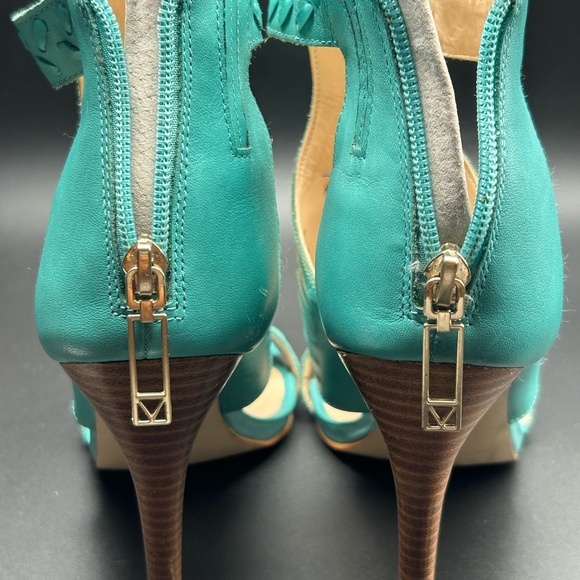 Guess GW Corale Teal Green Gladiator Heel  Open Toe Sandals Size 9 NWOT - Picture 8 of 12